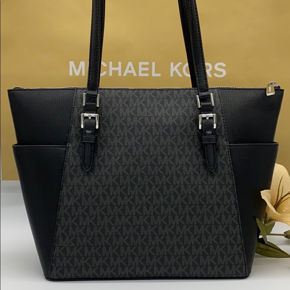 MICHAEL KORS CHARLOTTE LARGE TOP ZIP TOTE BLACK - Picture 3 of 16